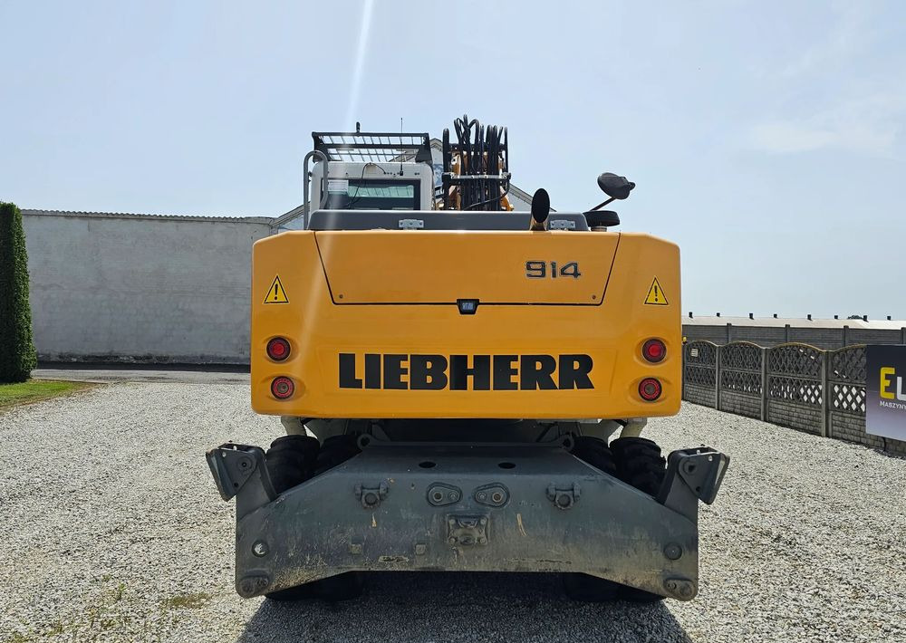 Liebherr A 914 Litronic, 2016 ROK, 4300 MTH - Gumikerekes kotró: 4 kép. Liebherr A 914 Litronic, 2016 ROK, 4300 MTH - Gumikerekes kotró: 4 kép.