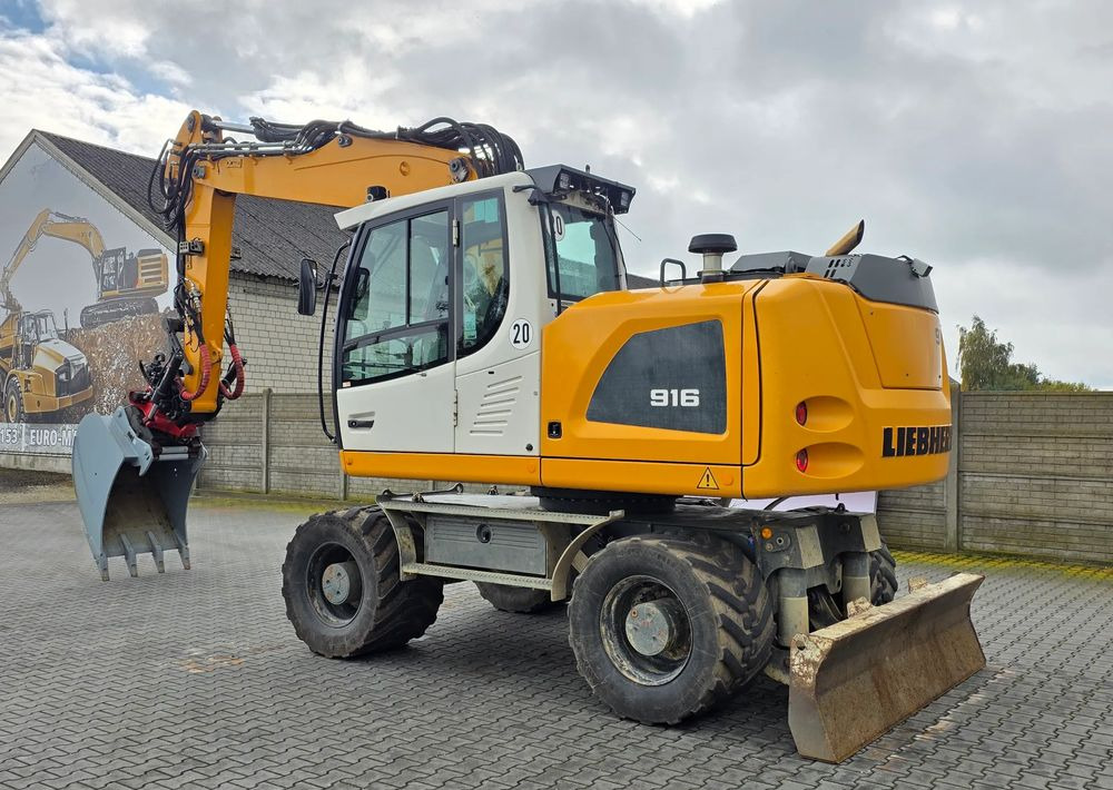Liebherr A 916 Litronic, 2020 ROK, ROTOTILT, 7300 MTH - Gumikerekes kotró: 3 kép. Liebherr A 916 Litronic, 2020 ROK, ROTOTILT, 7300 MTH - Gumikerekes kotró: 3 kép.