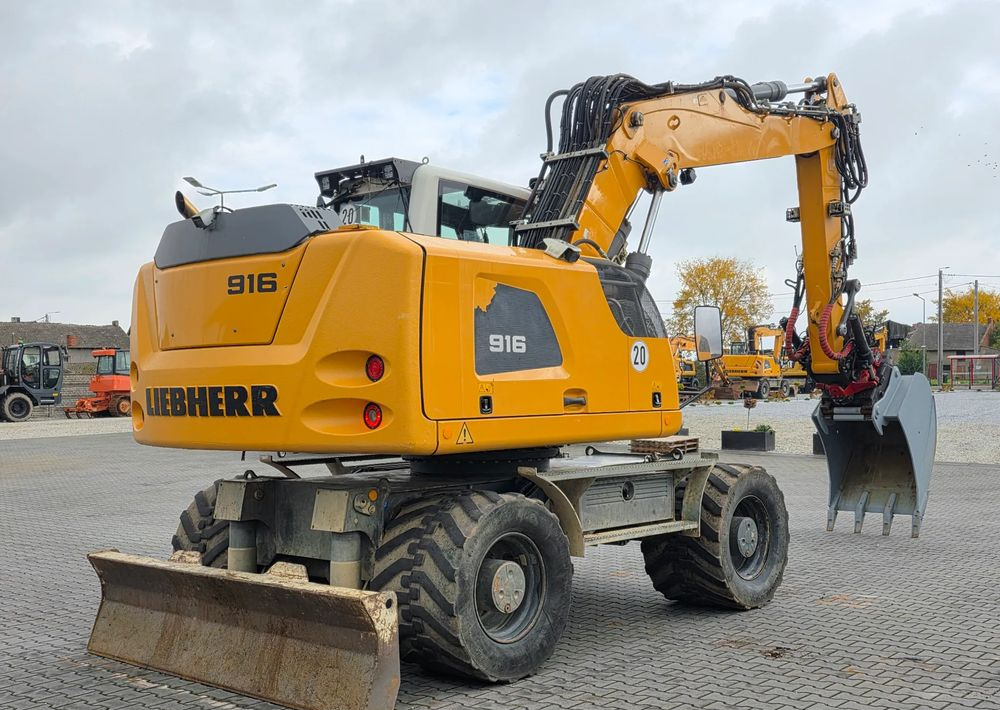 Liebherr A 916 Litronic, 2020 ROK, ROTOTILT, 7300 MTH - Gumikerekes kotró: 5 kép. Liebherr A 916 Litronic, 2020 ROK, ROTOTILT, 7300 MTH - Gumikerekes kotró: 5 kép.