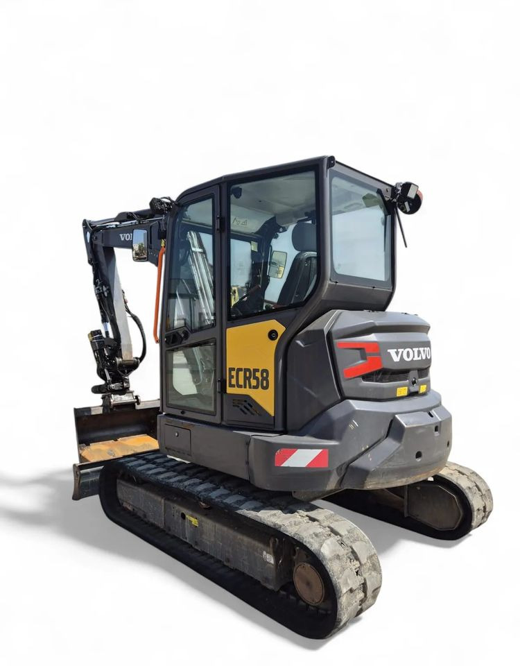 Volvo ECR 58F, 2021 ROK, GŁOWICA STEELWRIST, 2 ŁYŻKI - Minikotró: 4 kép. Volvo ECR 58F, 2021 ROK, GŁOWICA STEELWRIST, 2 ŁYŻKI - Minikotró: 4 kép.