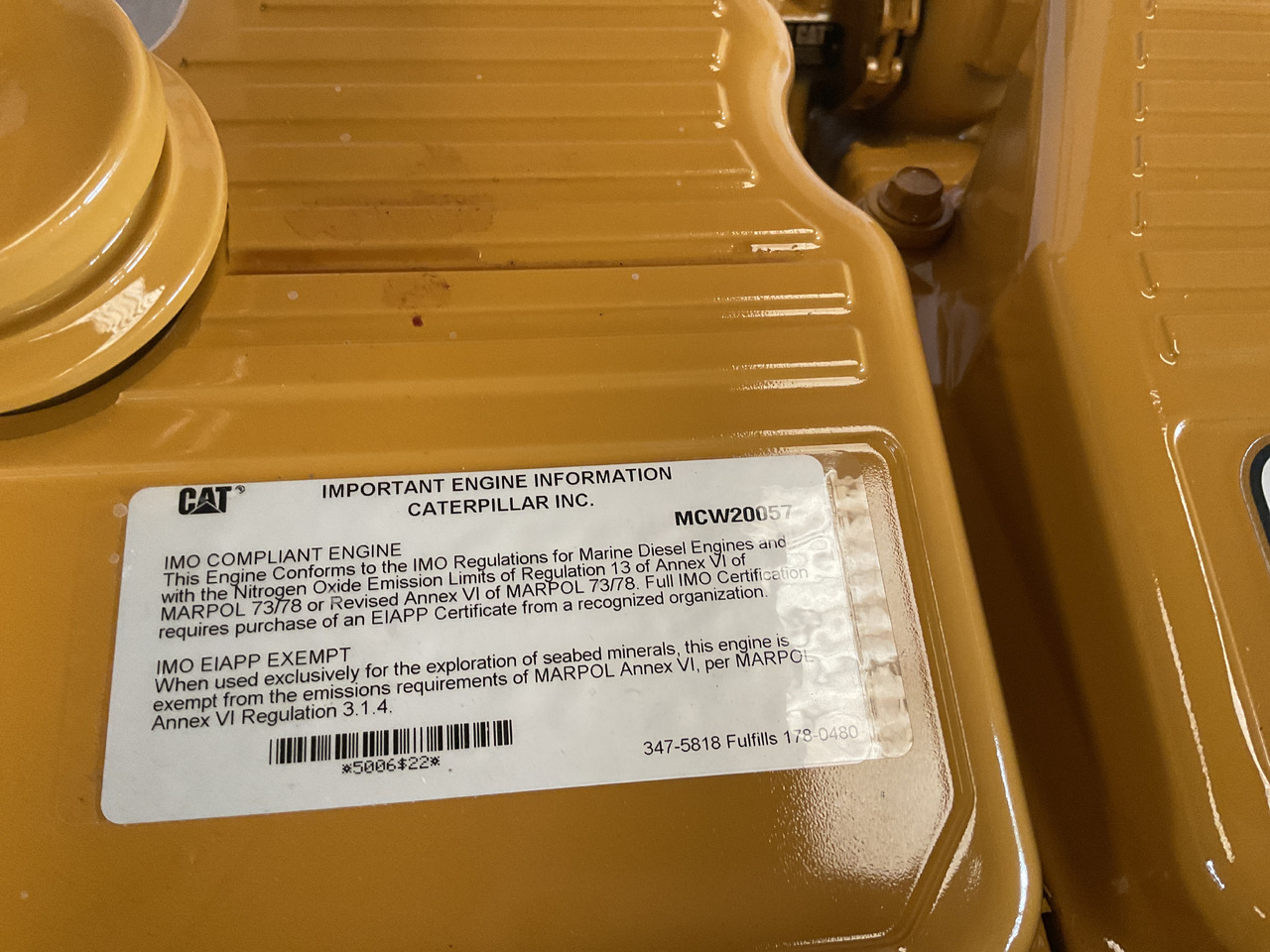 Caterpillar C15 Acert - Motor: 3 kép. Caterpillar C15 Acert - Motor: 3 kép.