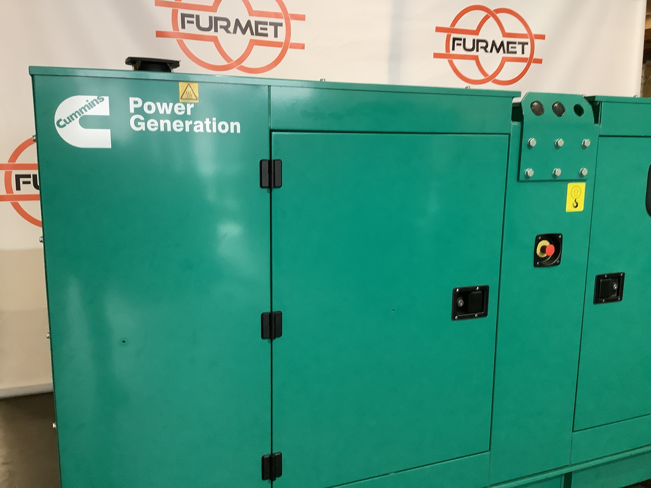 Cummins C110D5Q. 110KVA Generator. Brand new. - Áramfejlesztő: 2 kép. Cummins C110D5Q. 110KVA Generator. Brand new. - Áramfejlesztő: 2 kép.