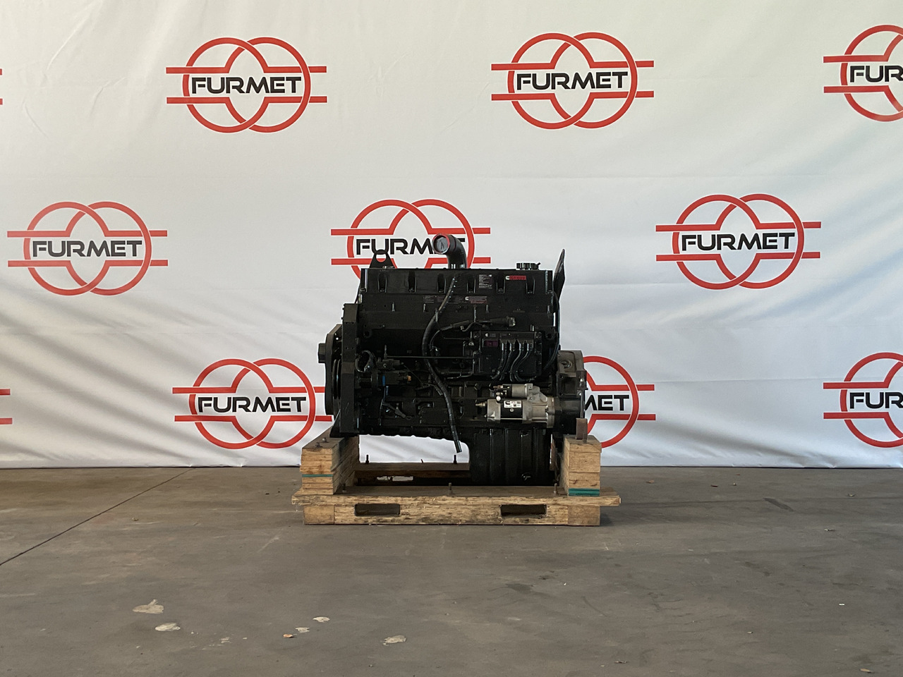Cummins QSM11, brand new diesel engine. CPL 8471 - Motor: 1 kép. Cummins QSM11, brand new diesel engine. CPL 8471 - Motor: 1 kép.