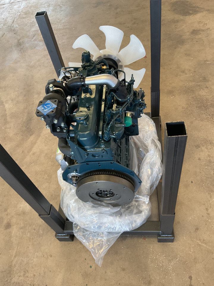 Kubota V1505T - Motor: 5 kép. Kubota V1505T - Motor: 5 kép.