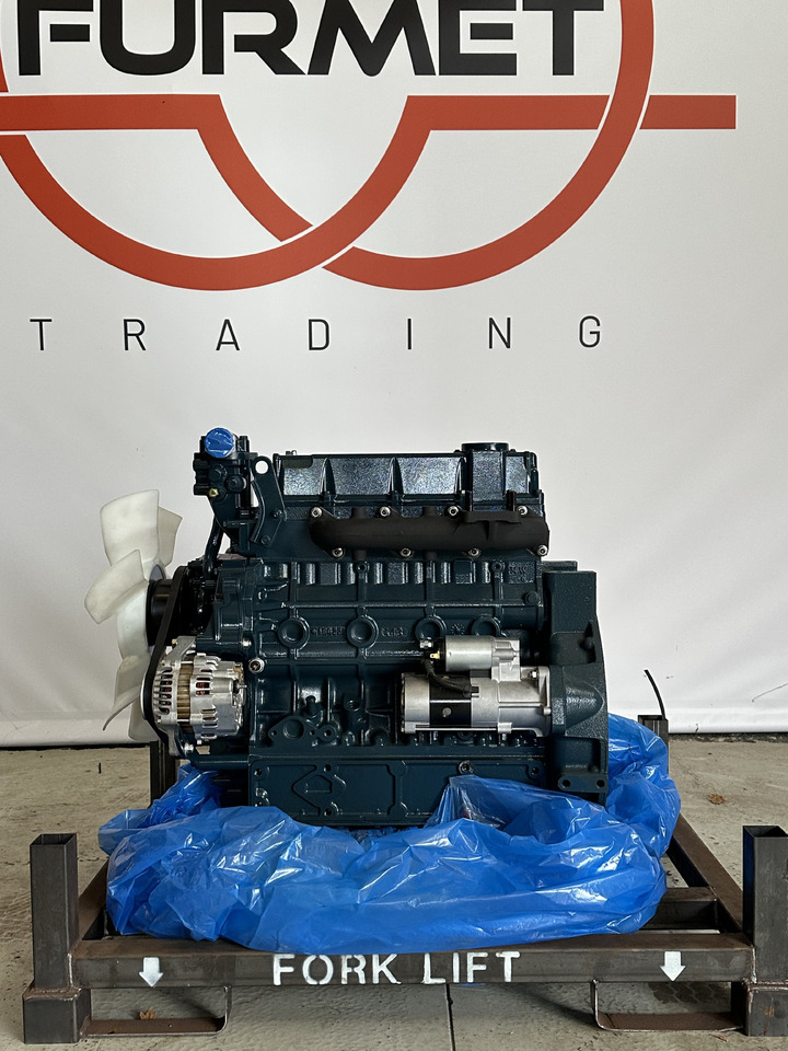 Kubota V3300 - Motor: 3 kép. Kubota V3300 - Motor: 3 kép.