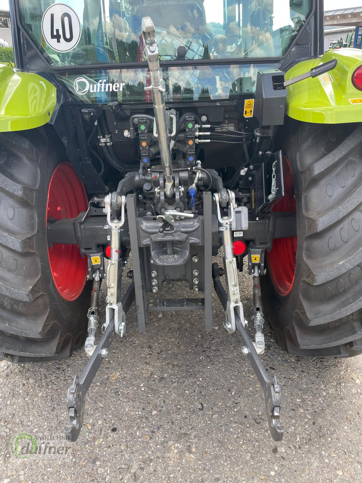 CLAAS Atos 220 C mit Quicke X3S Performance - Traktor: 5 kép. CLAAS Atos 220 C mit Quicke X3S Performance - Traktor: 5 kép.