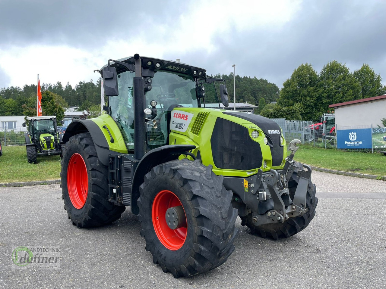 CLAAS Axion 830 C-MATIC - Traktor: 5 kép. CLAAS Axion 830 C-MATIC - Traktor: 5 kép.