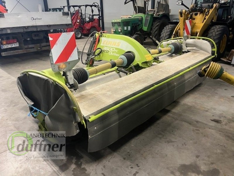 CLAAS Disco 3600 FC u. Disco 1100 C Business - Fűkasza: 5 kép. CLAAS Disco 3600 FC u. Disco 1100 C Business - Fűkasza: 5 kép.