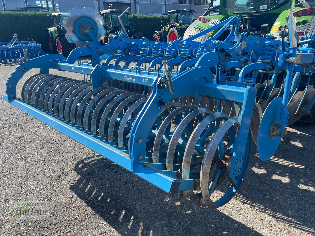 Lemken Rubin 9/300 U - Tárcsás borona: 3 kép. Lemken Rubin 9/300 U - Tárcsás borona: 3 kép.
