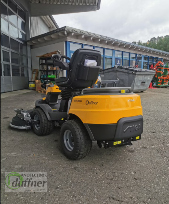 Stiga Park Pro 900 WX AWD - Kerti fűkasza: 3 kép. Stiga Park Pro 900 WX AWD - Kerti fűkasza: 3 kép.