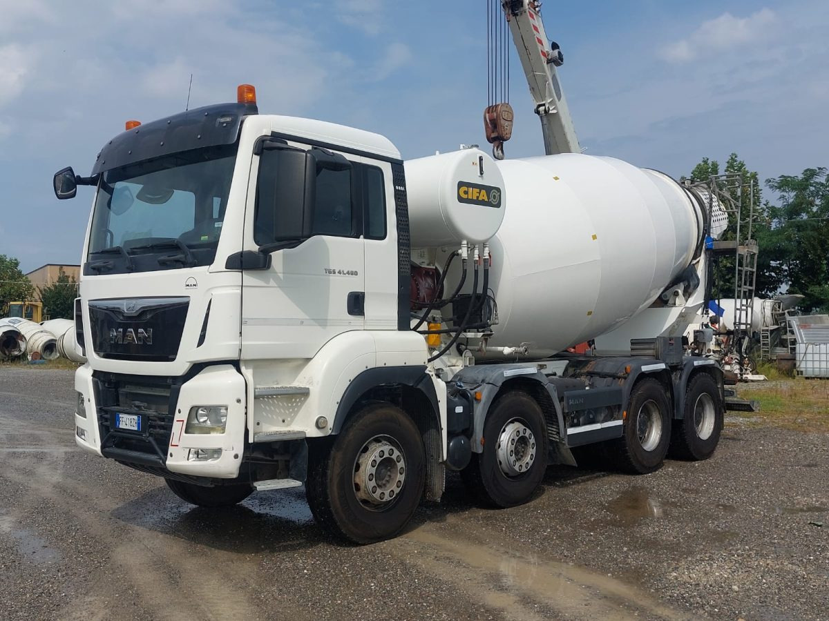 MAN TGS 41.480 CIFA RY1300 - Betonmixer: 3 kép. MAN TGS 41.480 CIFA RY1300 - Betonmixer: 3 kép.