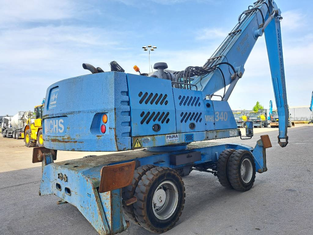 Fuchs MHL340D - Hulladék kotró: 3 kép. Fuchs MHL340D - Hulladék kotró: 3 kép.