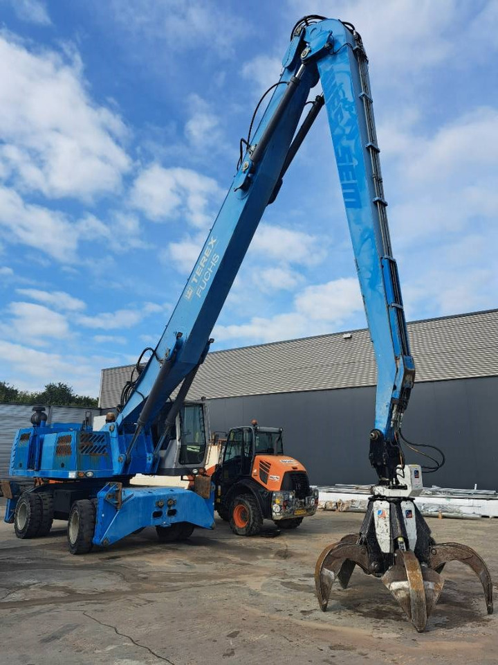 Fuchs MHL360D with low hour engine + grapple - Hulladék kotró: 3 kép. Fuchs MHL360D with low hour engine + grapple - Hulladék kotró: 3 kép.