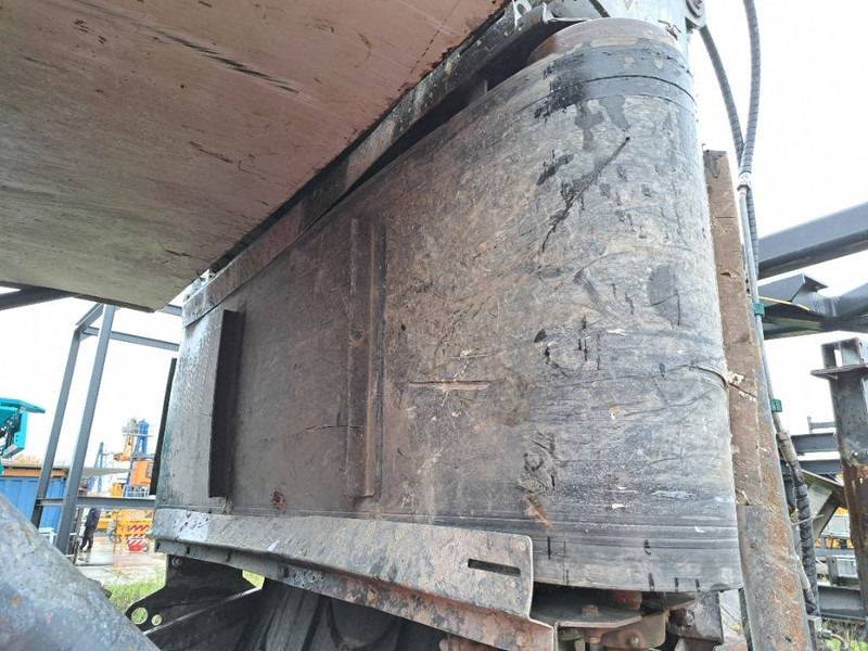 Mobil törőgép LINDNER U 95 DK: 7 kép. Mobil törőgép LINDNER U 95 DK: 7 kép.