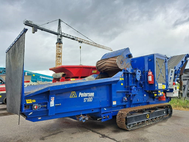 Peterson 1710D - Mobil törőgép: 1 kép. Peterson 1710D - Mobil törőgép: 1 kép.