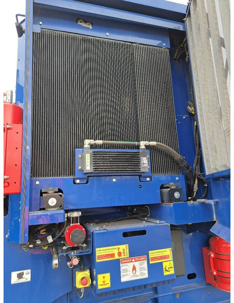 Peterson 1710D - Mobil törőgép: 4 kép. Peterson 1710D - Mobil törőgép: 4 kép.