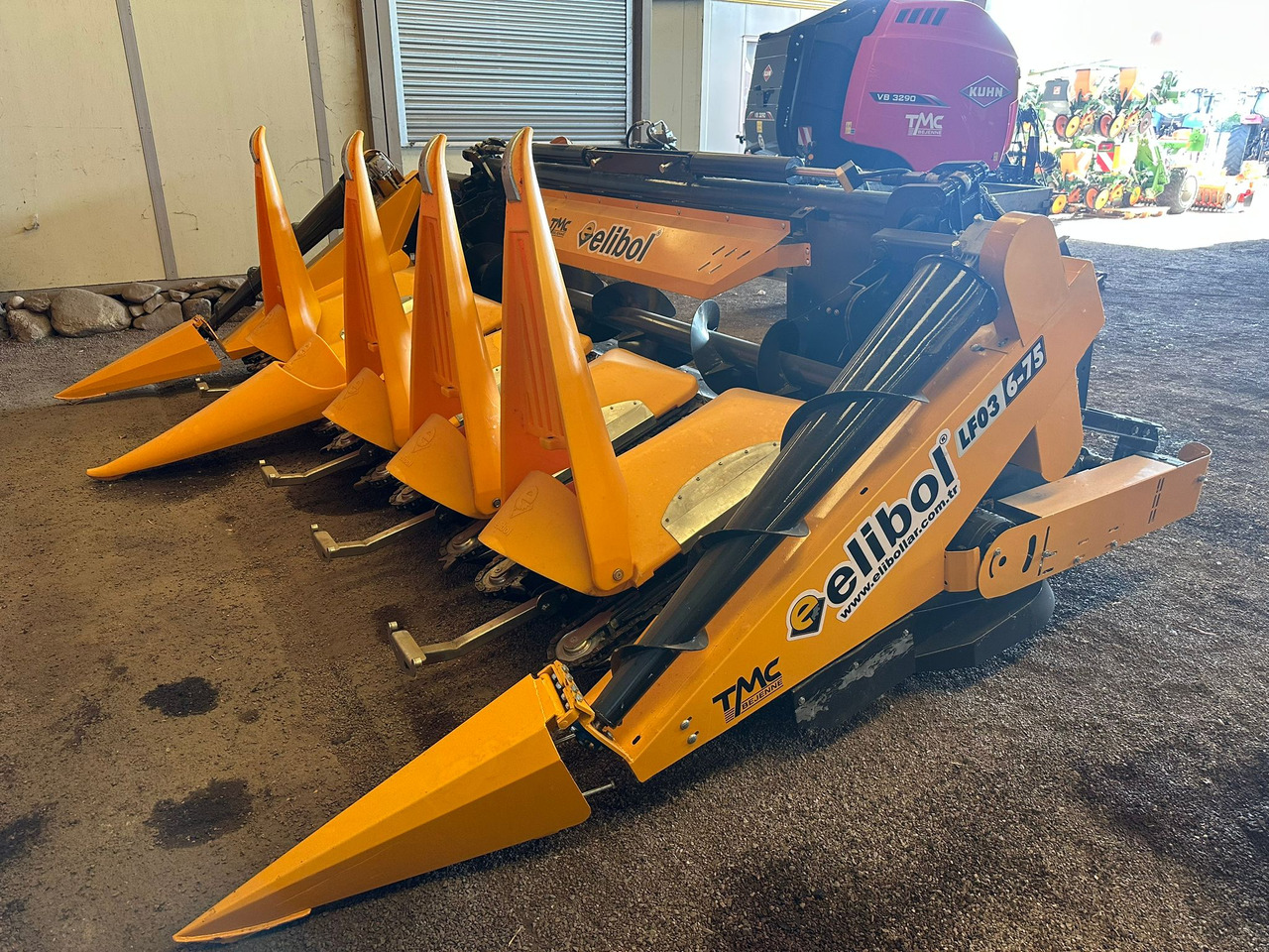 ELİBOL LF03 / 6-75 6 ROWS FOLDABLE CORN HEADER - Kukorica adapter: 1 kép. ELİBOL LF03 / 6-75 6 ROWS FOLDABLE CORN HEADER - Kukorica adapter: 1 kép.