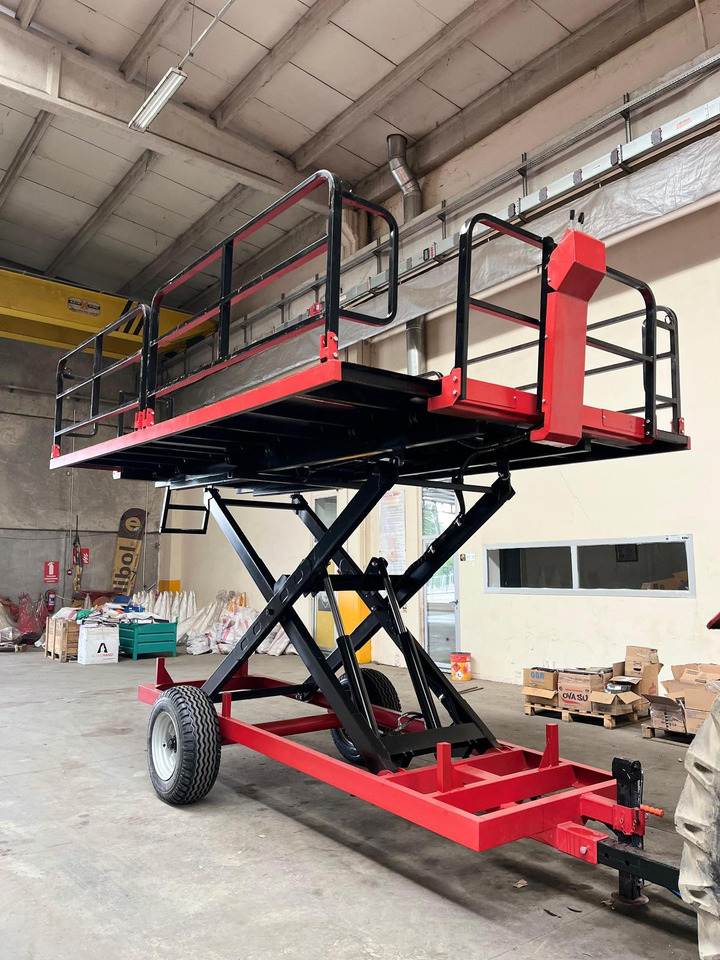 ELİBOL ELİBOL ORCHALIFT FRUIT COLLECTING TRAILER - Mezőgazdasági platós pótkocsi: 3 kép. ELİBOL ELİBOL ORCHALIFT FRUIT COLLECTING TRAILER - Mezőgazdasági platós pótkocsi: 3 kép.
