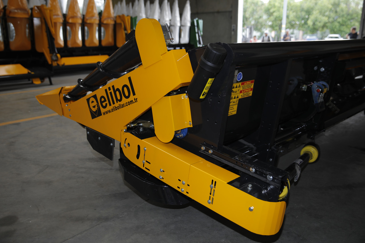 ELİBOL LR03 8 ROWS CORN HEADER - Kukorica adapter: 5 kép. ELİBOL LR03 8 ROWS CORN HEADER - Kukorica adapter: 5 kép.