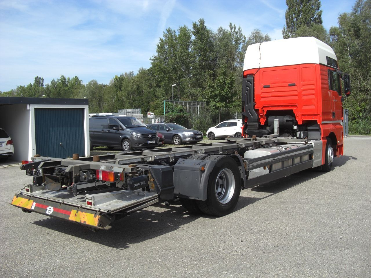 MAN 18360XXL TGX / LBW MAN 18360XXL TGX / LBW - Cserefelépítményes teherautó: 3 kép. MAN 18360XXL TGX / LBW MAN 18360XXL TGX / LBW - Cserefelépítményes teherautó: 3 kép.