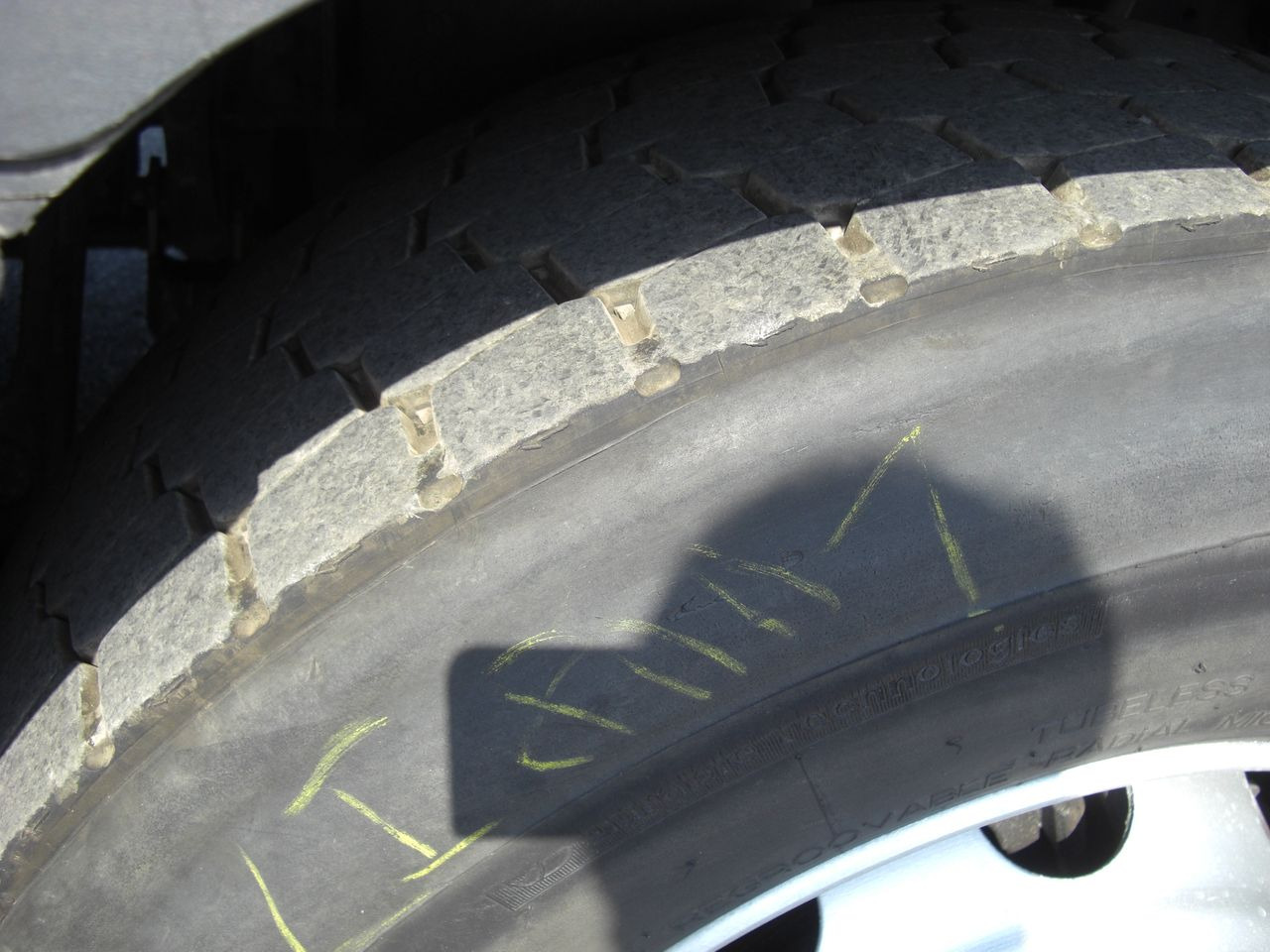 MAN 26360FNLL / SEITENLADER - Szemetesautó: 5 kép. MAN 26360FNLL / SEITENLADER - Szemetesautó: 5 kép.