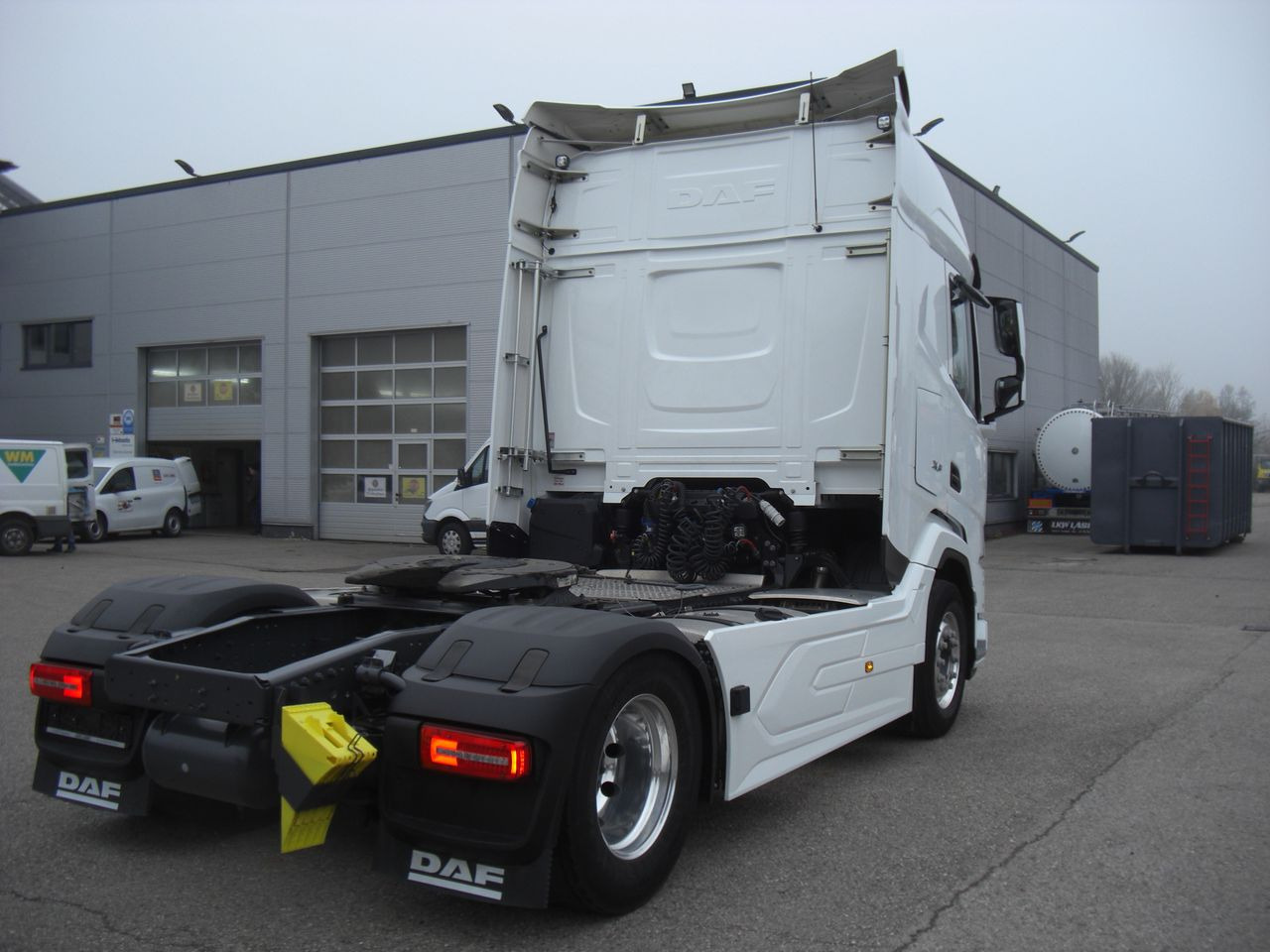 DAF XF480FT - Nyergesvontató: 3 kép. DAF XF480FT - Nyergesvontató: 3 kép.