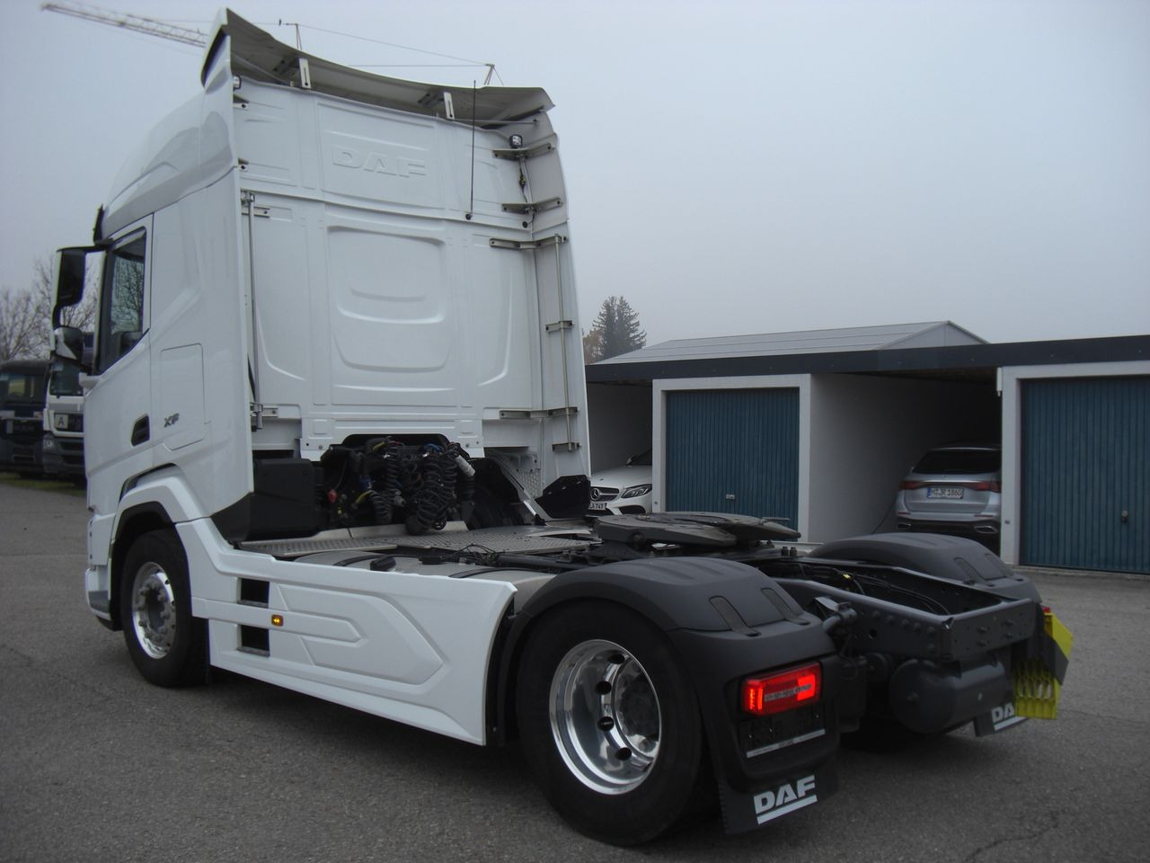 DAF XF480FT - Nyergesvontató: 4 kép. DAF XF480FT - Nyergesvontató: 4 kép.