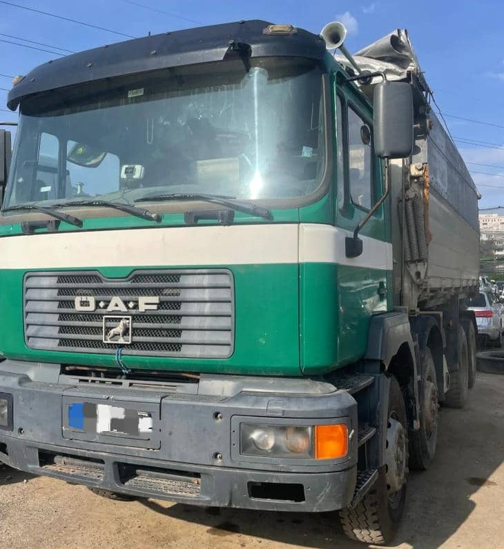 MAN 40.414 - Billenőplatós teherautó: 3 kép. MAN 40.414 - Billenőplatós teherautó: 3 kép.