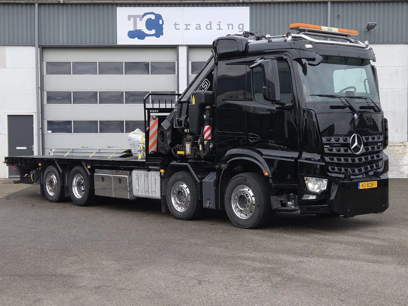 Mercedes-Benz Arocs 8x2 4 Fassi 82TM 2017 euro 6 - Darus autó: 3 kép. Mercedes-Benz Arocs 8x2 4 Fassi 82TM 2017 euro 6 - Darus autó: 3 kép.