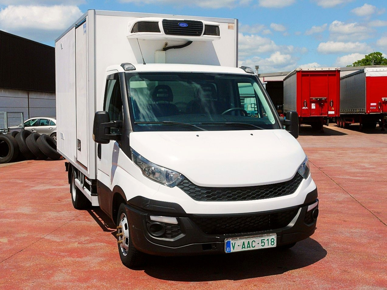 Iveco 35C13 DAILY KUHLKOFFER CARRIER PULSOR 400 AIRCO - Hűtős kisteherautó: 1 kép. Iveco 35C13 DAILY KUHLKOFFER CARRIER PULSOR 400 AIRCO - Hűtős kisteherautó: 1 kép.