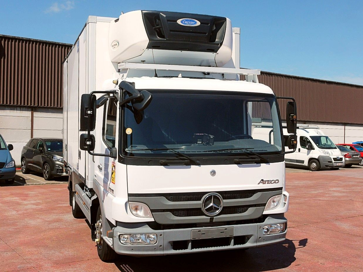 Mercedes-Benz 1018 ATEGO KUHLKOFFER CARRIER SUPRA 850 MT - Hűtős teherautó: 1 kép. Mercedes-Benz 1018 ATEGO KUHLKOFFER CARRIER SUPRA 850 MT - Hűtős teherautó: 1 kép.