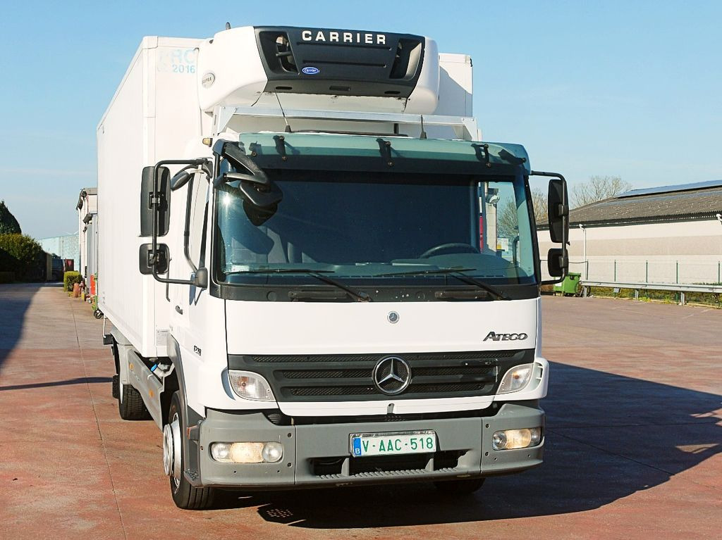 Mercedes-Benz 1218 ATEGO LAMBERET CARRIER SUPRA 550 LBW LUFT - Hűtős teherautó: 1 kép. Mercedes-Benz 1218 ATEGO LAMBERET CARRIER SUPRA 550 LBW LUFT - Hűtős teherautó: 1 kép.