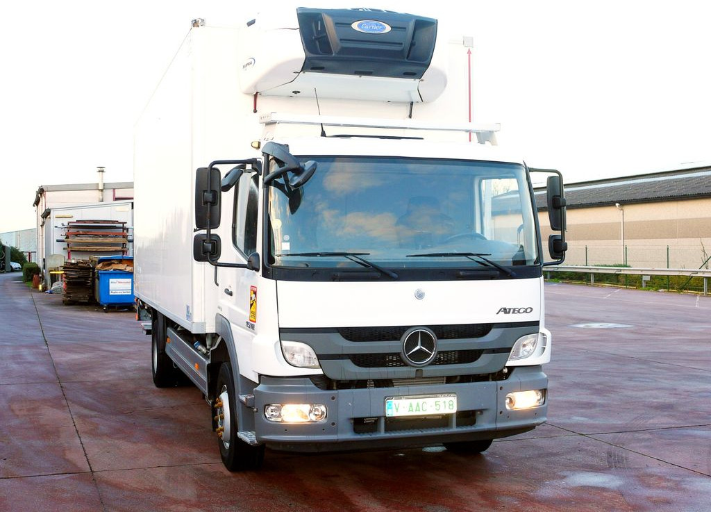 Mercedes-Benz 1518 ATEGO ROHRBAHNEN CARRIER SUPRA 750 LBW - Hűtős teherautó: 1 kép. Mercedes-Benz 1518 ATEGO ROHRBAHNEN CARRIER SUPRA 750 LBW - Hűtős teherautó: 1 kép.