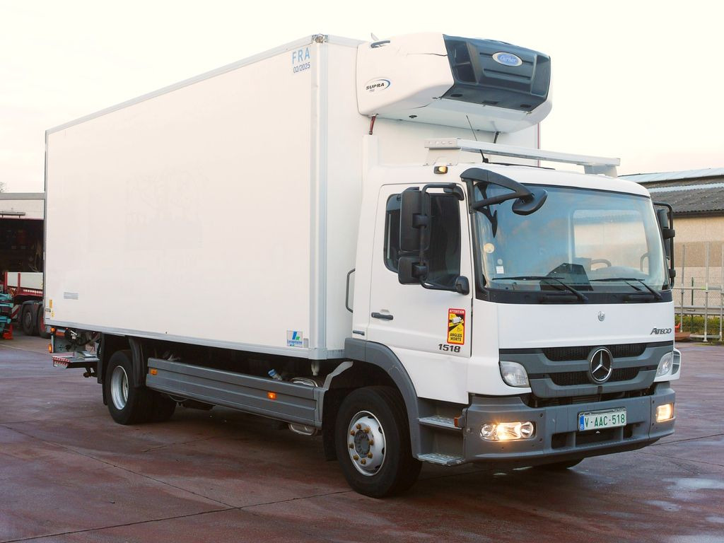Mercedes-Benz 1518 ATEGO ROHRBAHNEN CARRIER SUPRA 750 LBW - Hűtős teherautó: 2 kép. Mercedes-Benz 1518 ATEGO ROHRBAHNEN CARRIER SUPRA 750 LBW - Hűtős teherautó: 2 kép.
