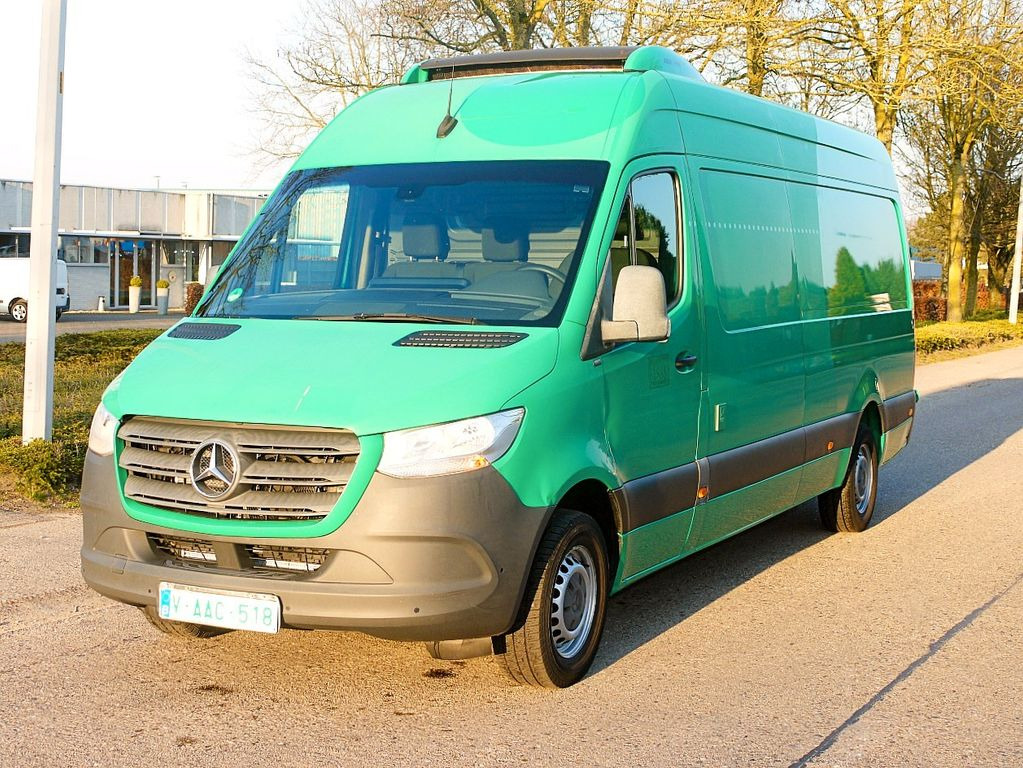 Mercedes-Benz 314 SPRINTER MAXI KUHLKASTGENWAGEN CARIER XARIOS - Hűtős kisteherautó: 1 kép. Mercedes-Benz 314 SPRINTER MAXI KUHLKASTGENWAGEN CARIER XARIOS - Hűtős kisteherautó: 1 kép.