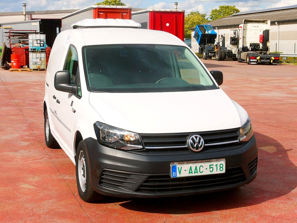 Volkswagen CADDY 2.0 KONVEKTA -2c  A/C €6 - Hűtős kisteherautó: 1 kép. Volkswagen CADDY 2.0 KONVEKTA -2c  A/C €6 - Hűtős kisteherautó: 1 kép.