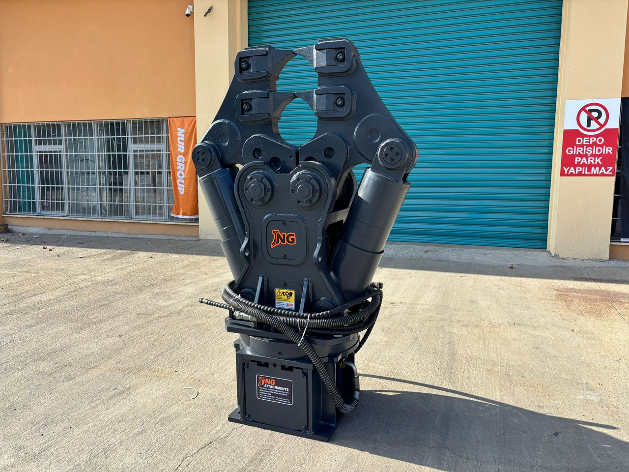 HYDRAULIC DEMOLITION SHEARS - STOCK - Roppantó olló - Kotrógép: 4 kép. HYDRAULIC DEMOLITION SHEARS - STOCK - Roppantó olló - Kotrógép: 4 kép.