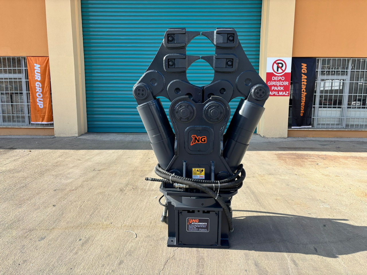 HYDRAULIC DEMOLITION SHEARS - STOCK - Roppantó olló - Kotrógép: 3 kép. HYDRAULIC DEMOLITION SHEARS - STOCK - Roppantó olló - Kotrógép: 3 kép.