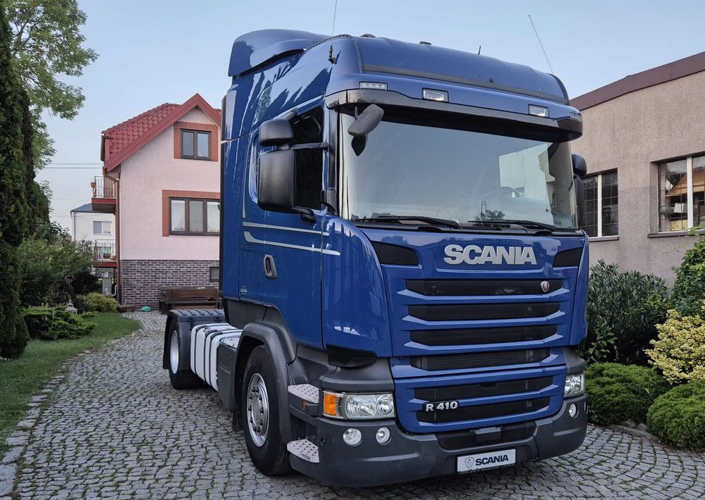 Scania R410 - Nyergesvontató: 3 kép. Scania R410 - Nyergesvontató: 3 kép.