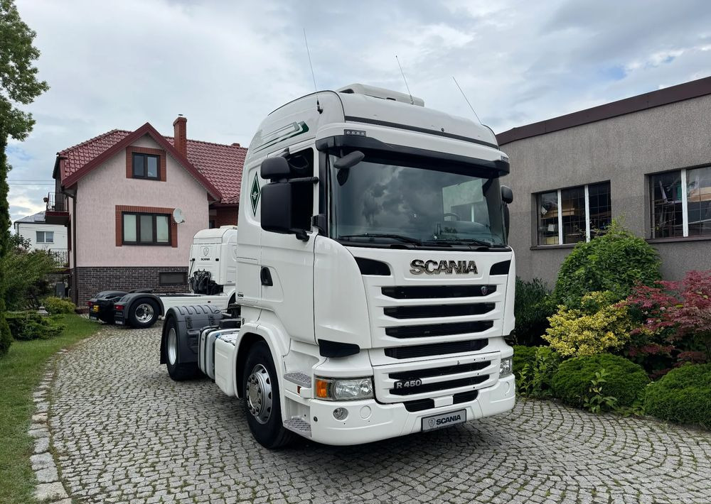 Scania R450 - Nyergesvontató: 3 kép. Scania R450 - Nyergesvontató: 3 kép.