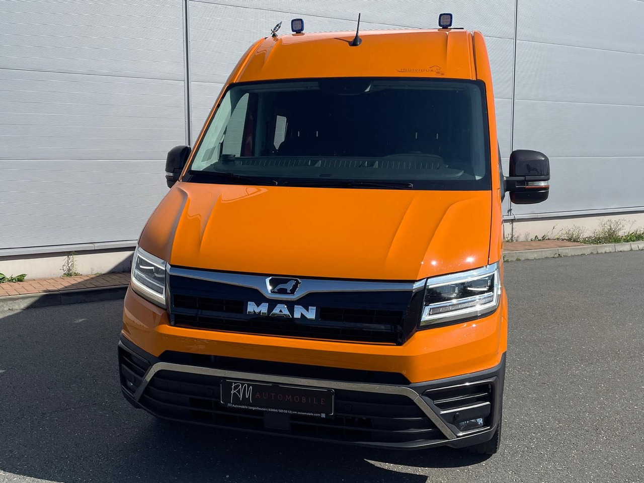 MAN TGE 3.180 L3H3 Individual S BF3+ BEGLEITFAHRZEUG - Kisteherautó: 3 kép. MAN TGE 3.180 L3H3 Individual S BF3+ BEGLEITFAHRZEUG - Kisteherautó: 3 kép.