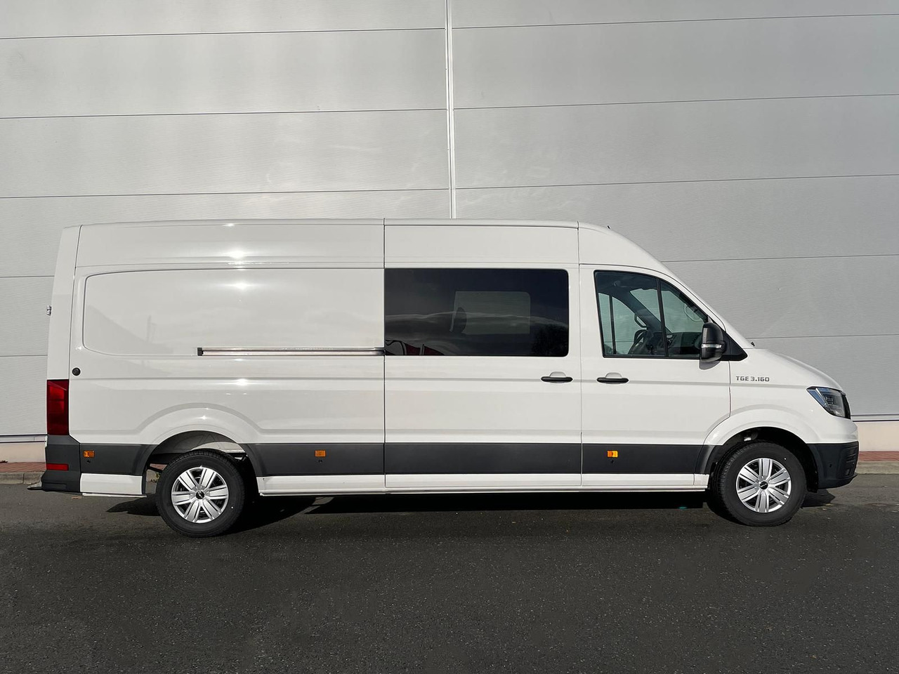 MAN TGE 3.160 MIXTO L4H3 LED HECK AUTOM AHK TEMP - Autó: 5 kép. MAN TGE 3.160 MIXTO L4H3 LED HECK AUTOM AHK TEMP - Autó: 5 kép.