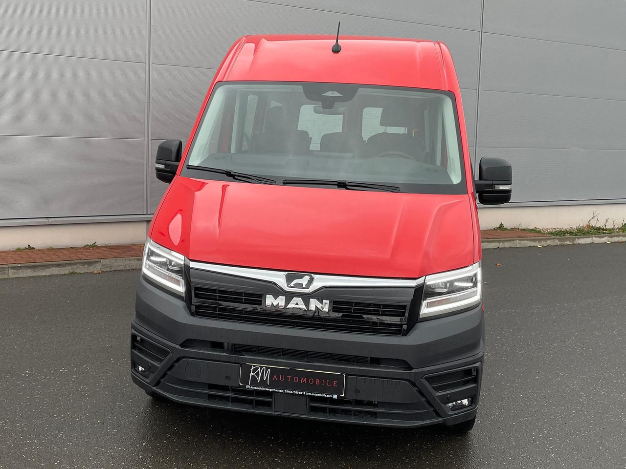 MAN TGE 3.180 Kombi L3H3 FEUERWEHR LED TEMPOMAT AHK - Kisbusz: 4 kép. MAN TGE 3.180 Kombi L3H3 FEUERWEHR LED TEMPOMAT AHK - Kisbusz: 4 kép.