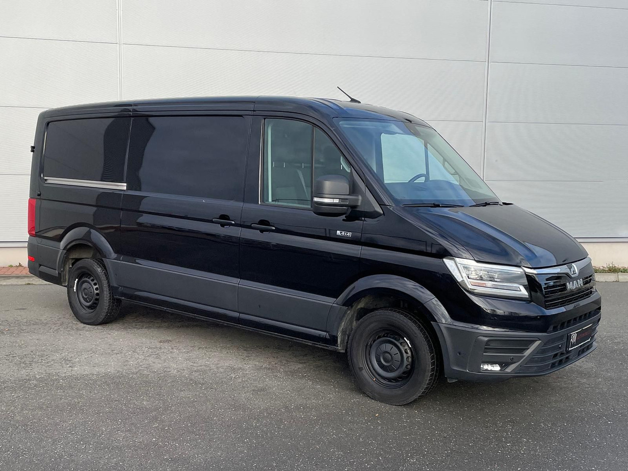 MAN TGE 3.180 L3H2 Kasten 4x4 AUTOM ACC NAV - Autó: 2 kép. MAN TGE 3.180 L3H2 Kasten 4x4 AUTOM ACC NAV - Autó: 2 kép.