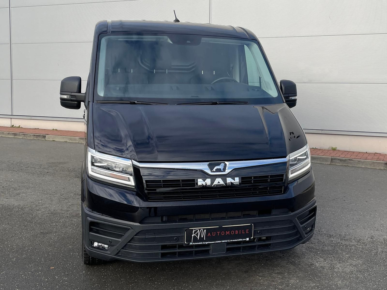 MAN TGE 3.180 L3H2 Kasten 4x4 AUTOM ACC NAV - Furgon: 4 kép. MAN TGE 3.180 L3H2 Kasten 4x4 AUTOM ACC NAV - Furgon: 4 kép.