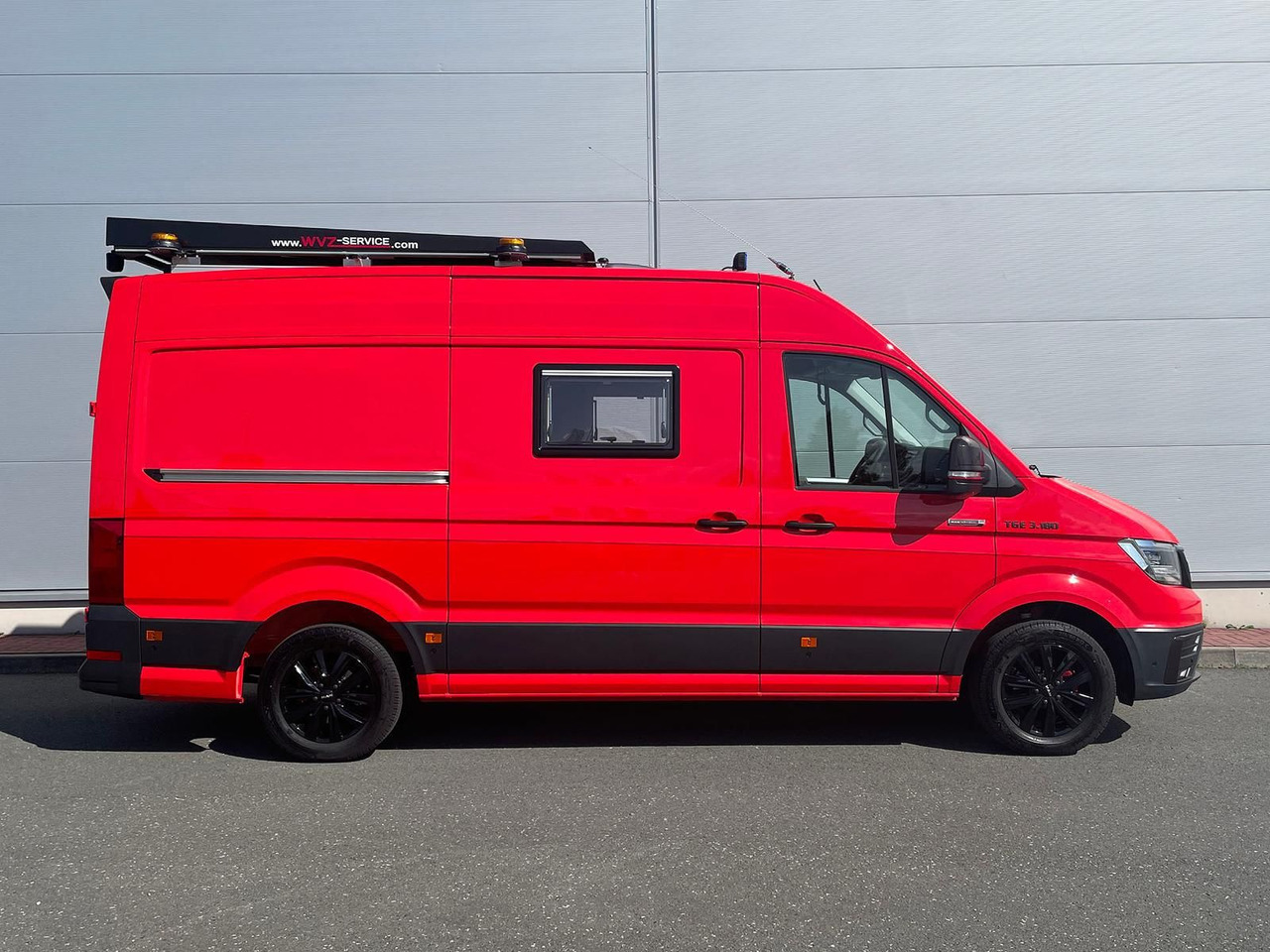 MAN TGE 3.180 L3H3 Individual S BF3+ BEGLEITFAHRZEUG - Furgon: 5 kép. MAN TGE 3.180 L3H3 Individual S BF3+ BEGLEITFAHRZEUG - Furgon: 5 kép.