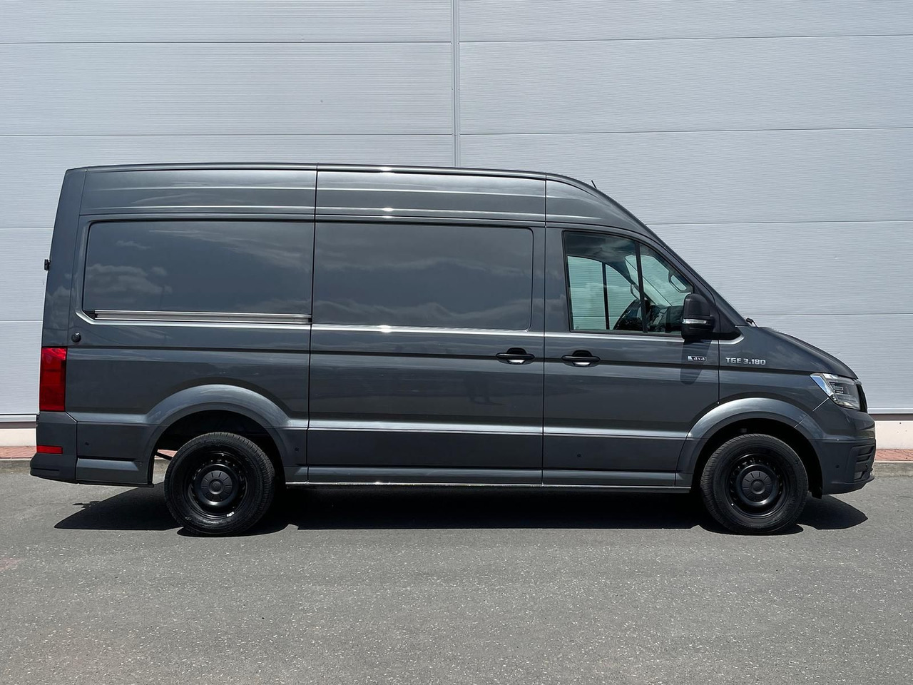 MAN TGE 3.180 L3H3 Kasten 4x4 AUTOM DIFF AHK ACC - Autó: 5 kép. MAN TGE 3.180 L3H3 Kasten 4x4 AUTOM DIFF AHK ACC - Autó: 5 kép.