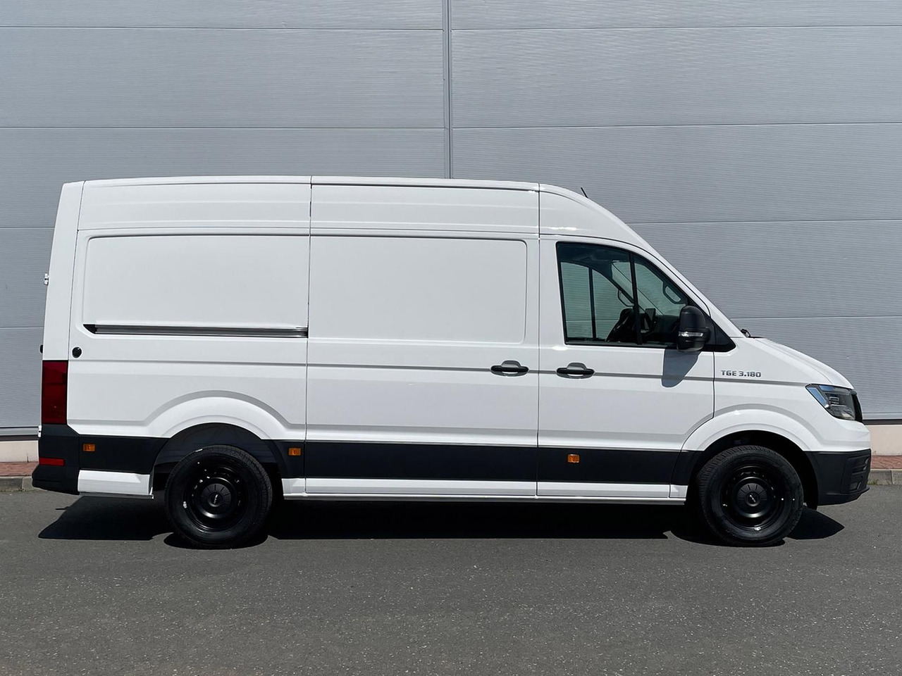 MAN TGE 3.180 L3H3 Kasten STANDHZ ACC NAVI KAMERA - Autó: 5 kép. MAN TGE 3.180 L3H3 Kasten STANDHZ ACC NAVI KAMERA - Autó: 5 kép.