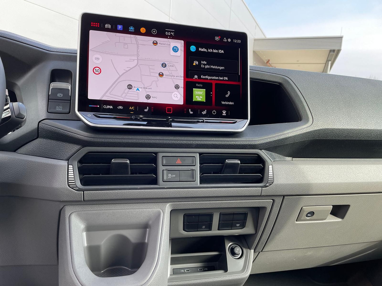 Autó MAN TGE 3.180 Pritsche DOKA LR KAMERA AHK SITZHZ: 25 kép.