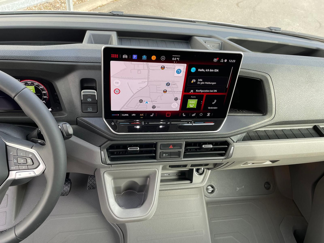 Autó MAN TGE 3.180 Pritsche DOKA LR KAMERA AHK SITZHZ: 16 kép.